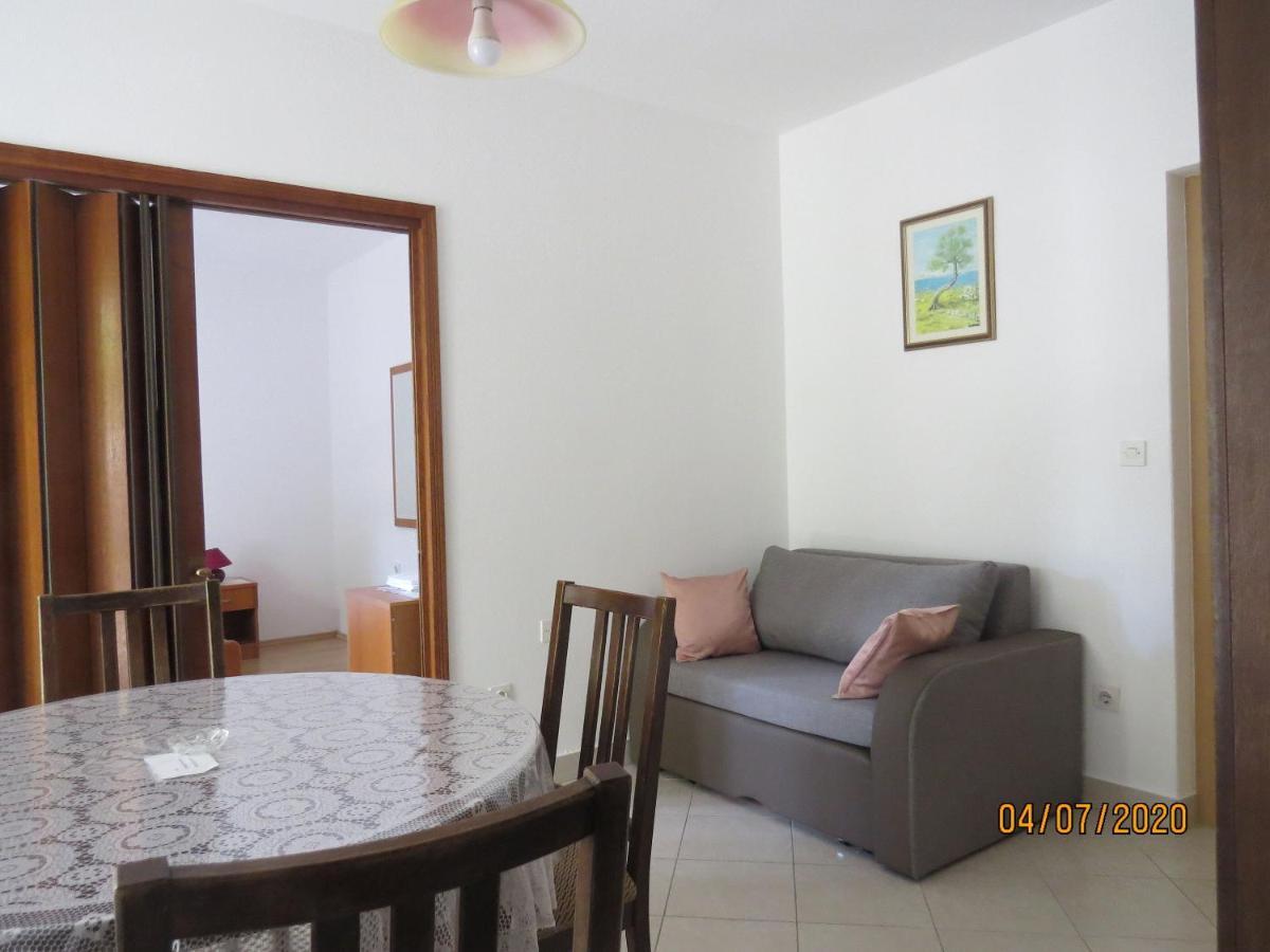 Apartments Prosperina Хвар Екстер'єр фото